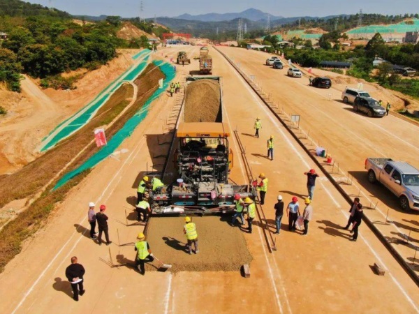 酒泉高速公路